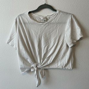 Forever 21 tie front cropped tee XL
